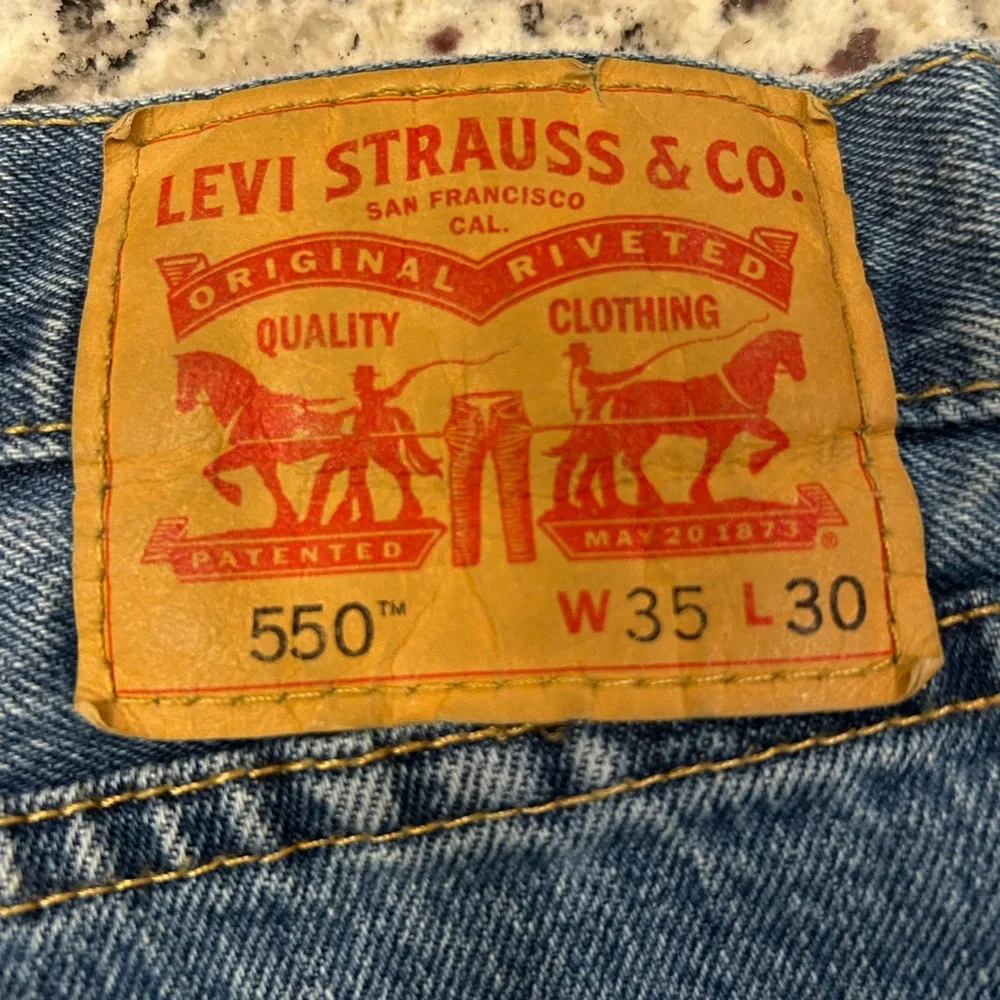 Levi's 550 Men's Straight Relaxed Blue‎ Jeans 35x30